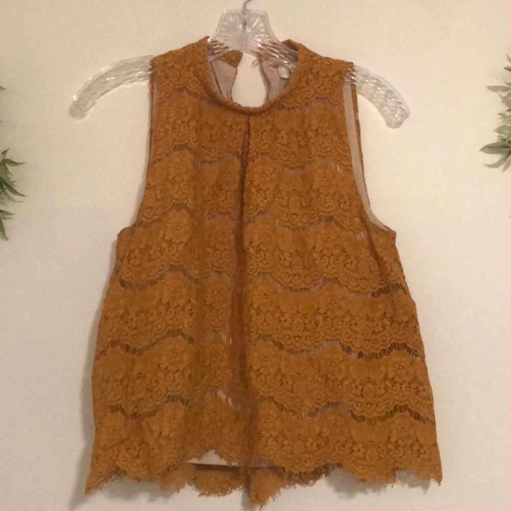 Gold lace top